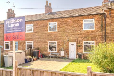 2 bedroom terraced house for sale
