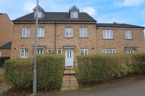 Howards Way, Moulton Park 3 bed terraced house for sale