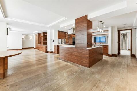 Elm Park Gardens, London, SW10 3 bed apartment for sale