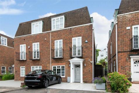 The Marlowes, St. John's Wood... 4 bed semi
