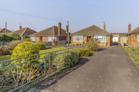 Hawthorn Bank, Spalding 3 bed detached bungalow for sale