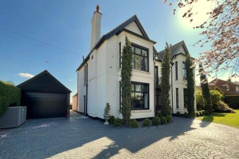 Grovewood Road, Doncaster DN10 4 bed detached house for sale