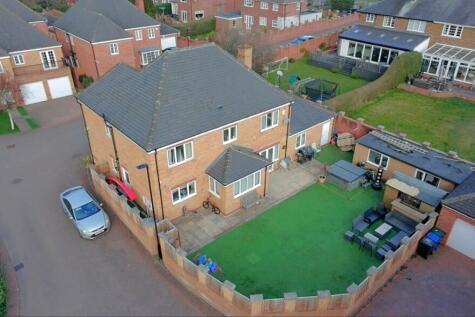 Centurion Fields, Doncaster DN4 5 bed detached house for sale