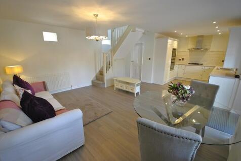 Sunderland Farm Close, Doncaster DN11 2 bed barn conversion for sale