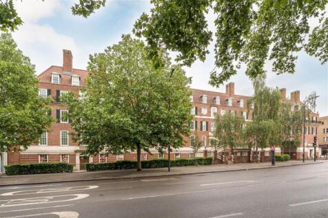 Clapham Common South Side, London SW4 1 bed flat for sale