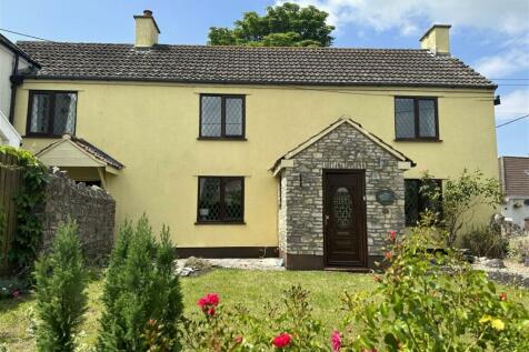 3 bedroom cottage for sale