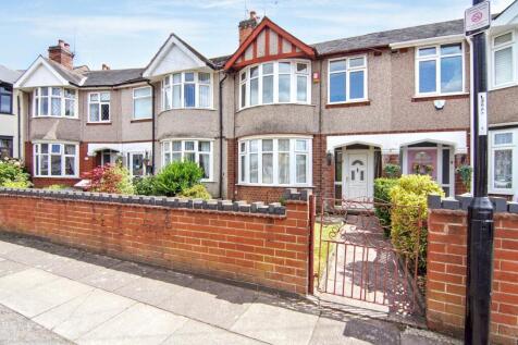 3 bedroom terraced house for sale