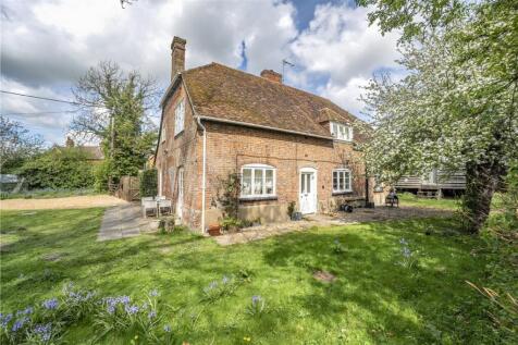 Cottonworth, Andover, Hampshire, SP11 4 bed detached house for sale