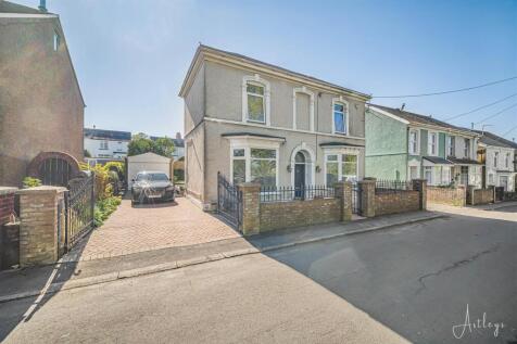 Woodlands, Gowerton, Swansea 4 bed detached house for sale