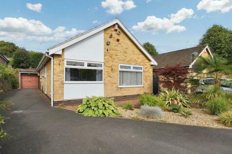 3 bedroom detached bungalow for sale