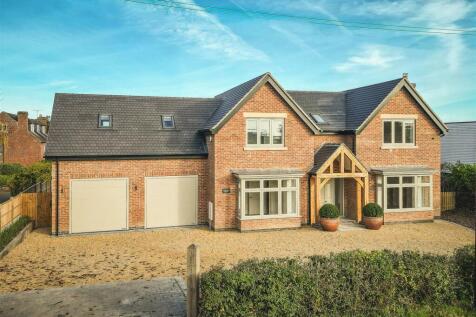 5 bedroom detached house for sale