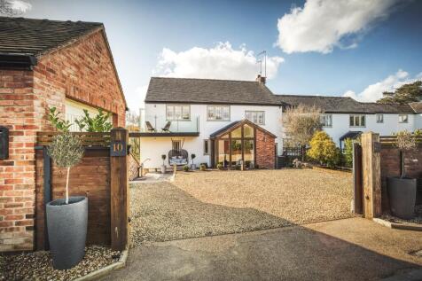5 bedroom house for sale