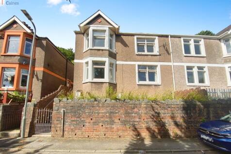 Gwar Y Caeau, Port Talbot, Neath... 3 bed semi