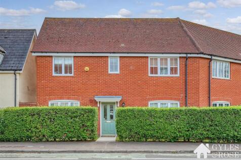 2 bedroom semi-detached house for sale