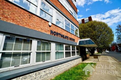 St. Peters Street, Colchester 2 bed apartment for sale