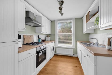 Widmore Road, Bromley 1 bed flat for sale