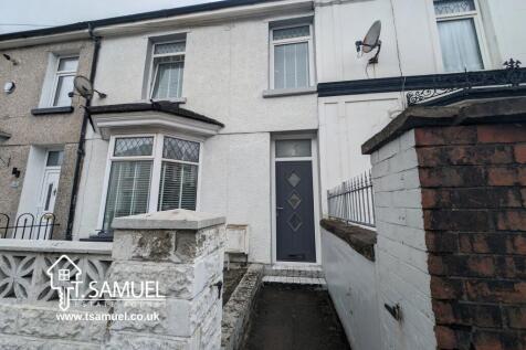 Milton Terrace, Merthyr Tydfil 3 bed terraced house for sale