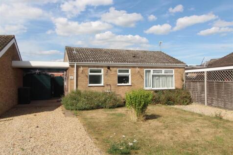 Victoria Close, Bury St. Edmunds IP31 1 bed detached bungalow for sale