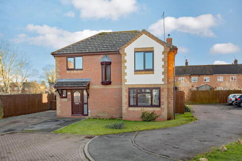 Sherwood Close, Corby NN17 4 bed detached house for sale
