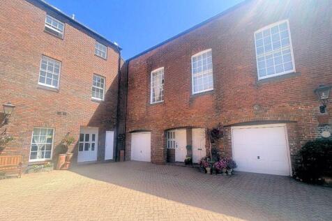 North Street, Gosport PO12 2 bed character property for sale
