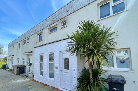 Rodney Close, Gosport PO13 4 bed terraced house for sale