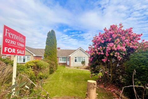 2 bedroom semi-detached bungalow for sale