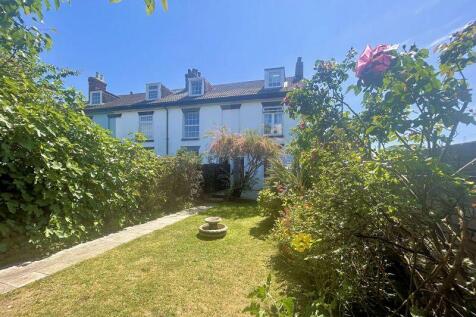 Ferrol Road, Gosport PO12 3 bed character property for sale