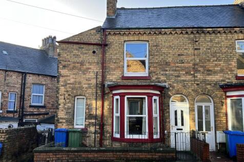 Candler Street, Scarborough 2 bed end of terrace house for sale
