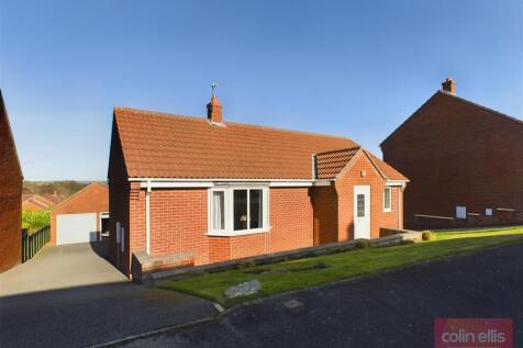 Coverdale Drive, Scarborough 2 bed detached bungalow for sale