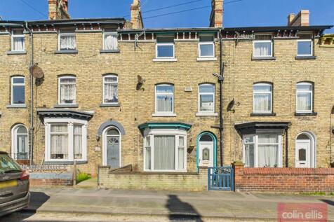 Norwood Street, Scarborough 4 bed terraced house for sale