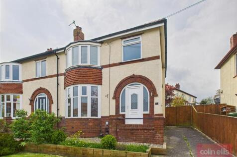 Newlands Park Grove, Scarborough 4 bed semi