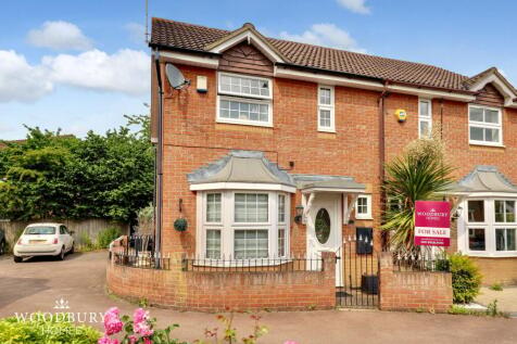 2 bedroom end of terrace house for sale