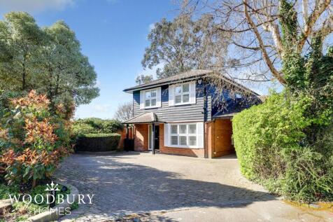 4 bedroom detached house for sale