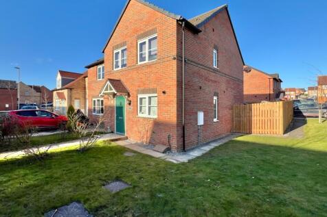 West Moor Croft, Goldthorpe, Rotherham 3 bed semi