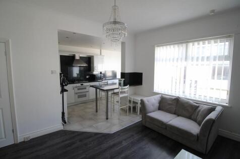 Jesmond Avenue, Blackpool FY4 3 bed terraced house for sale