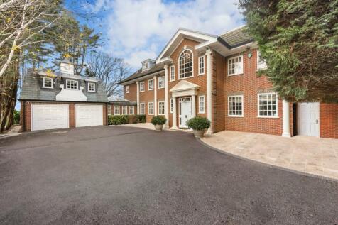 Byron Drive, London, N2 8 bed detached house for sale