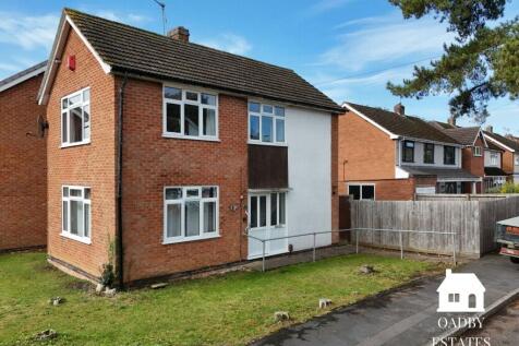 Kent Drive, Oadby, LE2 3 bed link detached house for sale