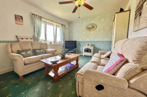 Bolton Street, Colne 2 bed apartment for sale