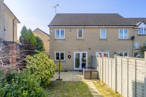 Lumb Hall Way, Drighlington 3 bed semi