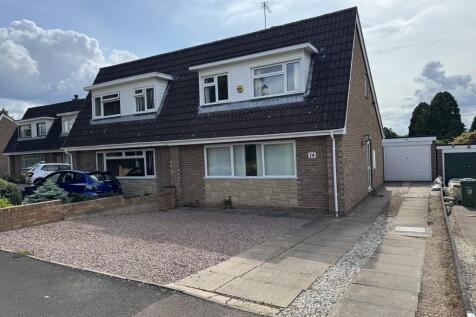 2 bedroom semi-detached bungalow for sale