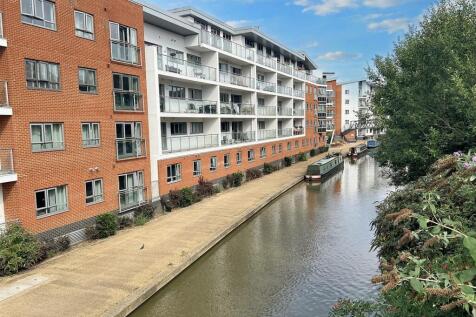 Lonsdale, Wolverton MK12 1 bed apartment for sale