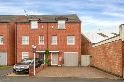 Goldhill Road, Leicester LE2 3 bed semi