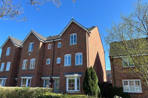 Hickling Close, Leicester LE7 5 bed end of terrace house for sale
