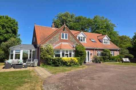 6 bedroom detached house for sale
