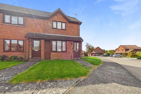 2 bedroom end of terrace house for sale