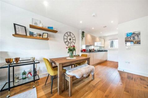 Bradley Road, Clapham, London 1 bed apartment for sale