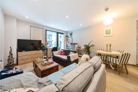 Drapers Yard, London 1 bed apartment for sale