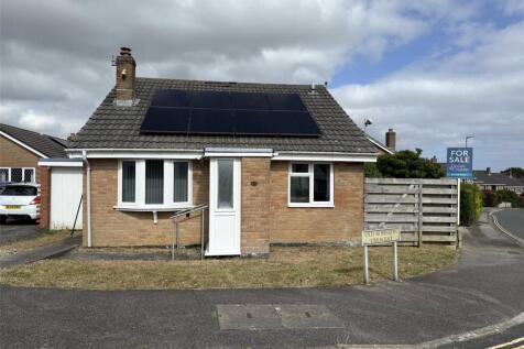 2 bedroom bungalow for sale