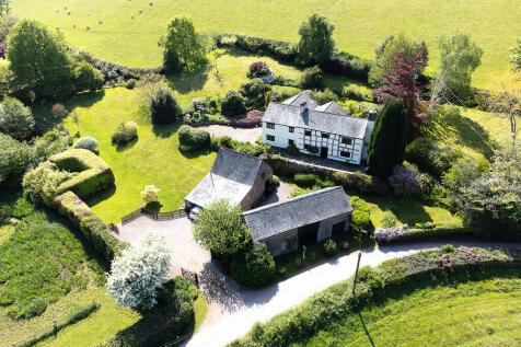 Hope Mansell with Large Gardens 5 bed detached house for sale