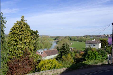 4 bedroom town house for sale
